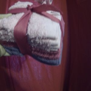 3 pack of wash cloths